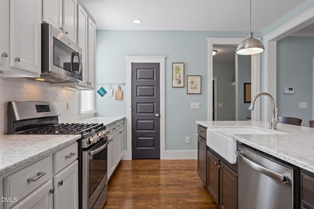 1114 Quincy Cottage Road, Hillsborough, NC 27278