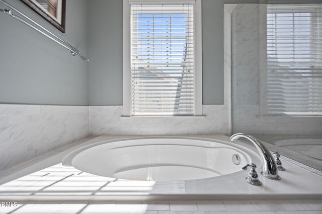 1114 Quincy Cottage Road, Hillsborough, NC 27278