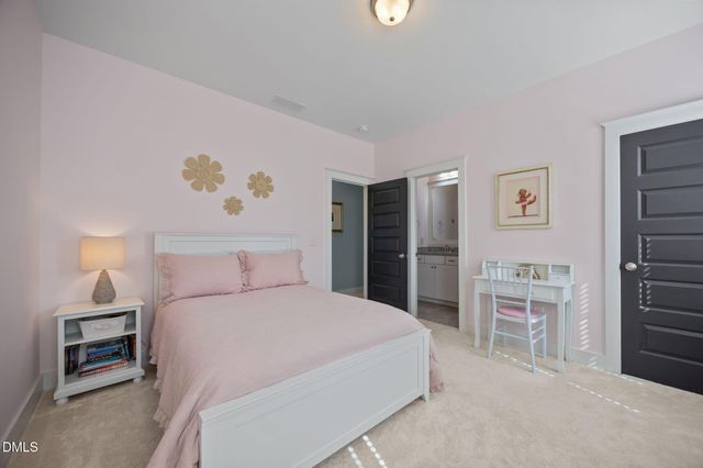 1114 Quincy Cottage Road, Hillsborough, NC 27278