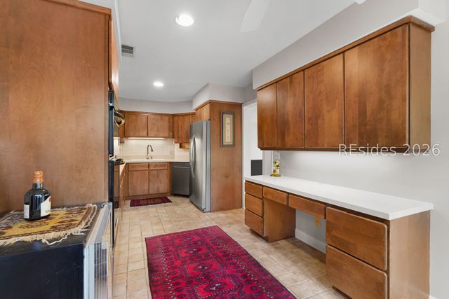 180 White Oaks Cir, Bluffton, SC 29910