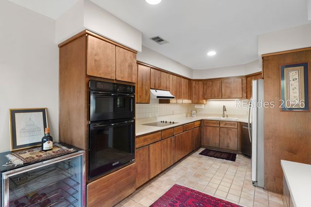 180 White Oaks Cir, Bluffton, SC 29910