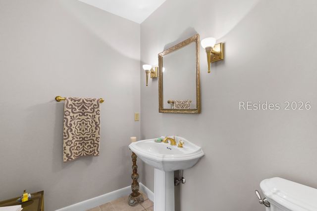 180 White Oaks Cir, Bluffton, SC 29910