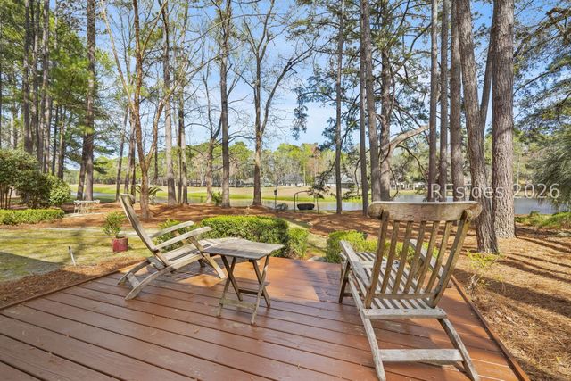 180 White Oaks Cir, Bluffton, SC 29910