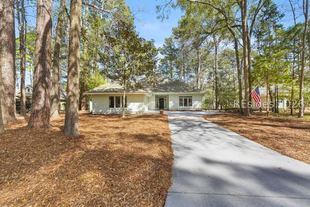 180 White Oaks Cir, Bluffton, SC 29910