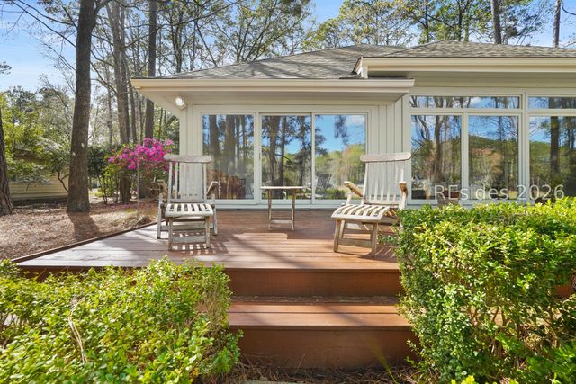 180 White Oaks Cir, Bluffton, SC 29910