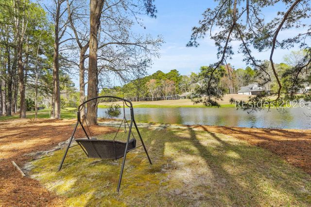 180 White Oaks Cir, Bluffton, SC 29910