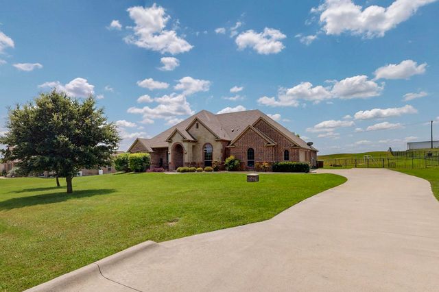 6836 Katie Corral Drive, Fort Worth, TX 76126