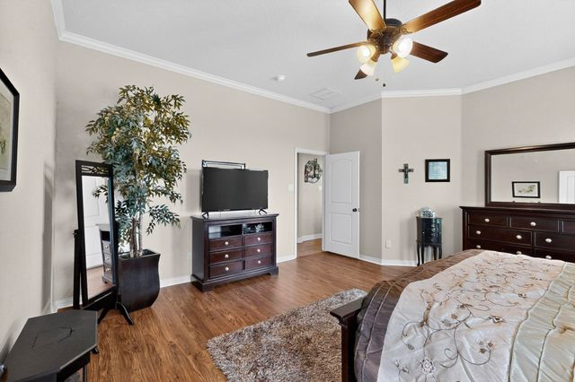 6836 Katie Corral Drive, Fort Worth, TX 76126
