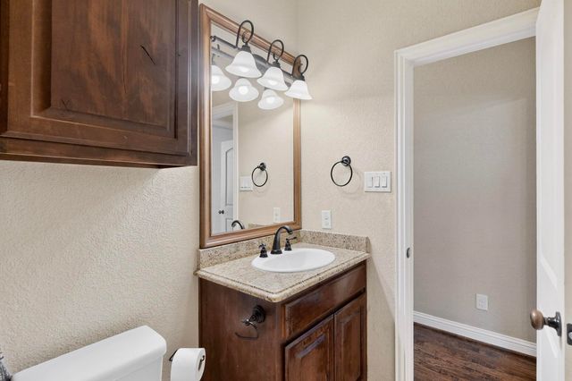 6836 Katie Corral Drive, Fort Worth, TX 76126