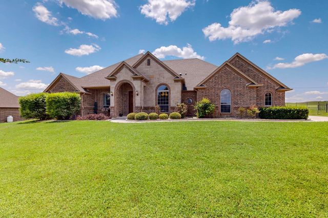 6836 Katie Corral Drive, Fort Worth, TX 76126
