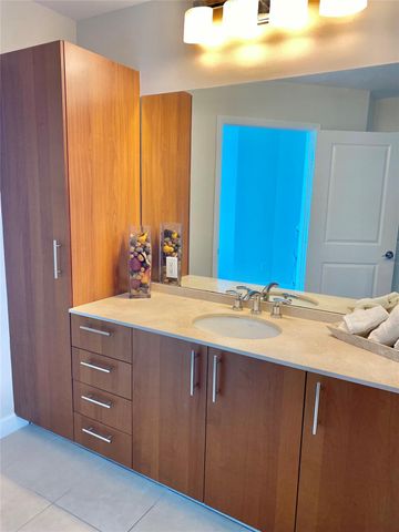 1945 S Ocean Dr 1408, Hallandale Beach, FL 33009
