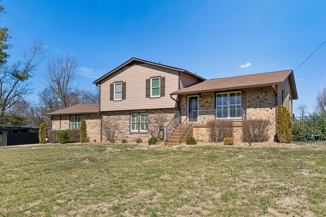 6580 Burkitt Rd, Antioch, TN 37013