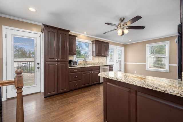 6580 Burkitt Rd, Antioch, TN 37013