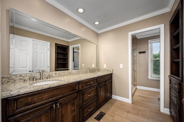 6580 Burkitt Rd, Antioch, TN 37013