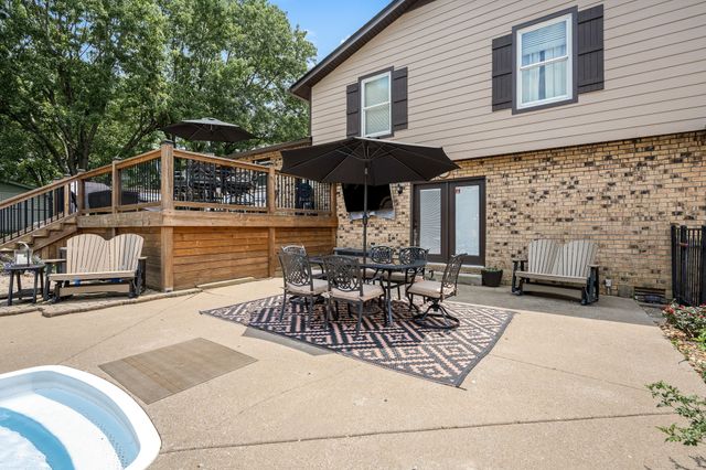 6580 Burkitt Rd, Antioch, TN 37013