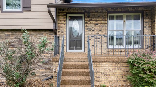 6580 Burkitt Rd, Antioch, TN 37013