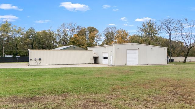 6580 Burkitt Rd, Antioch, TN 37013