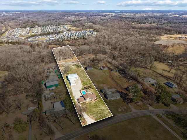 6580 Burkitt Rd, Antioch, TN 37013