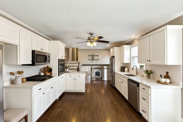 6580 Burkitt Rd, Antioch, TN 37013
