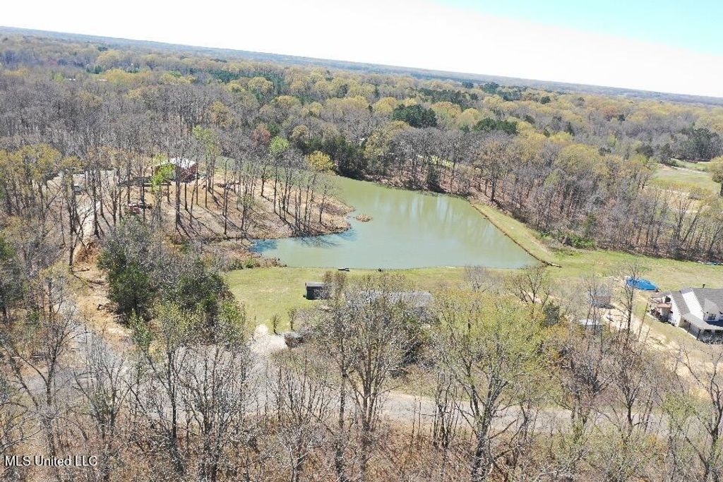 14491 Valley View Cove, Byhalia, MS 38611 — photo 2