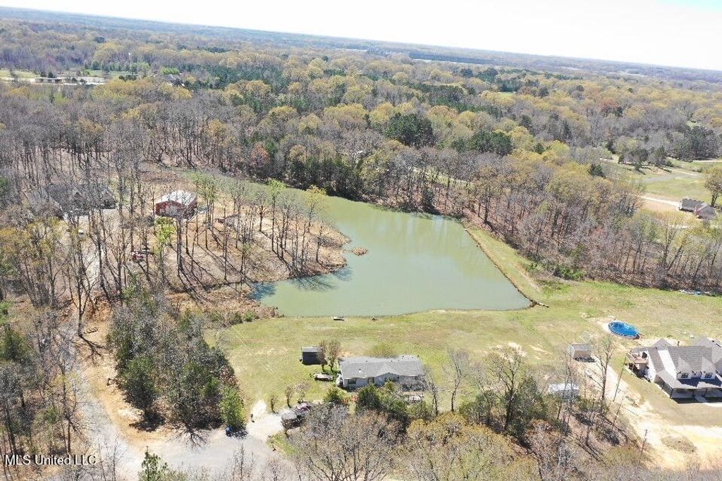 14491 Valley View Cove, Byhalia, MS 38611 — photo 5