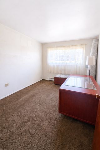 1320B Lore Lane 110, Lombard, IL 60148