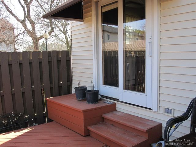 3238 Alpine Drive, Ann Arbor, MI 48108