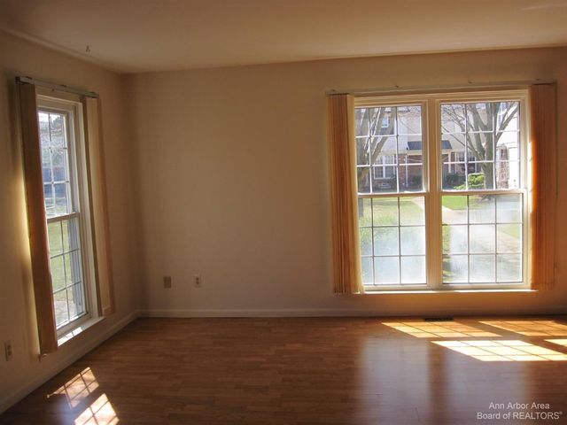 3238 Alpine Drive, Ann Arbor, MI 48108