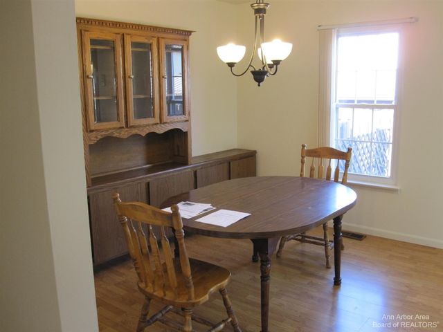 3238 Alpine Drive, Ann Arbor, MI 48108