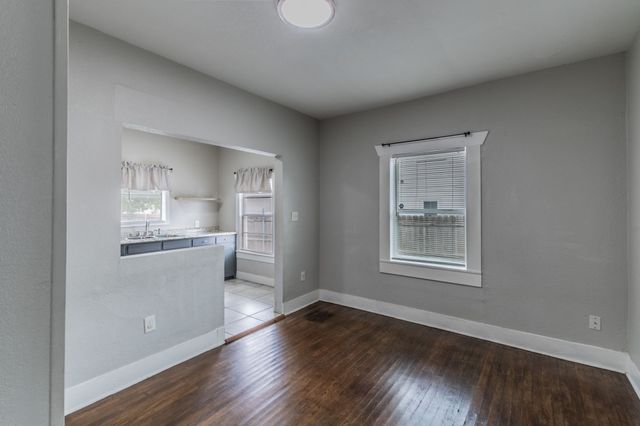 2714 26th Street, Fort Worth, TX 76106