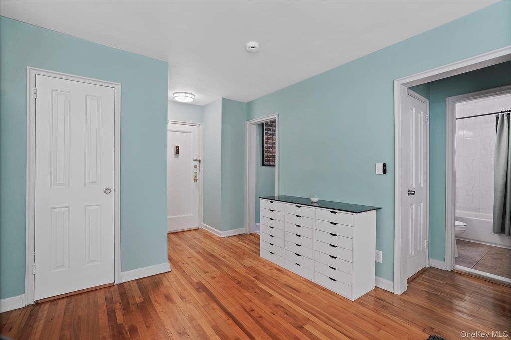 330 S Broadway D11, Tarrytown, NY 10591 — photo 3