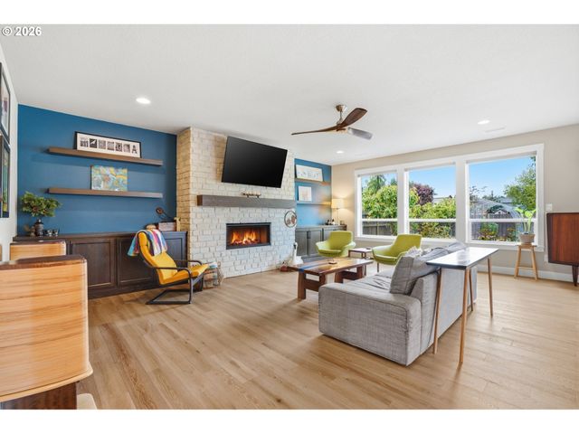 13906 Ne 52ND Ave, Vancouver, WA 98686