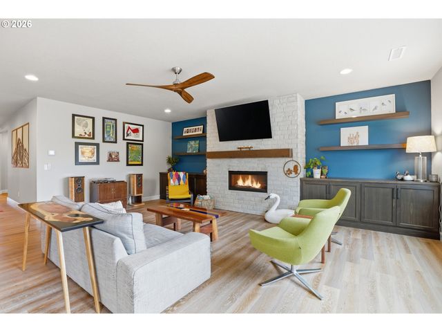13906 Ne 52ND Ave, Vancouver, WA 98686