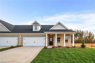 702 Beeson Court, Clemmons, NC 27012
