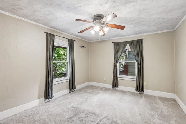3011 High Street, Des Moines, IA 50312