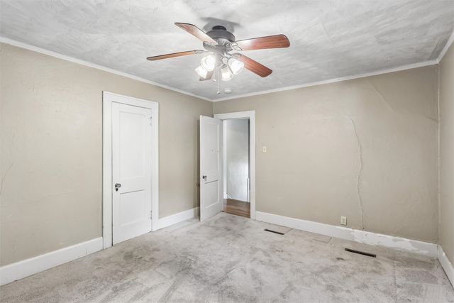 3011 High Street, Des Moines, IA 50312