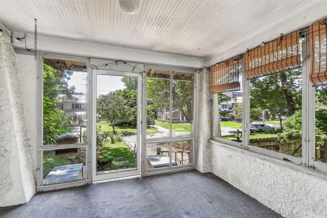 3011 High Street, Des Moines, IA 50312