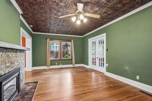3011 High Street, Des Moines, IA 50312