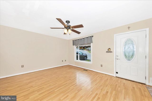 10641 OLD BARN CT, New Market, MD 21774