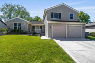 281 Loveland Drive, Glendale Heights, IL 60139