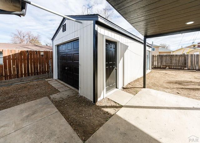 100 Stanford Ave, Pueblo, CO 81005