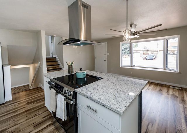 100 Stanford Ave, Pueblo, CO 81005