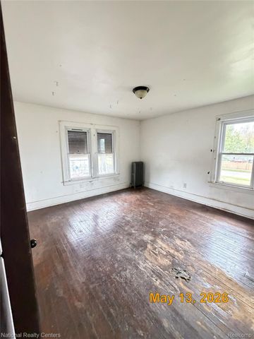 12631 Wilshire Drive, Detroit, MI 48213