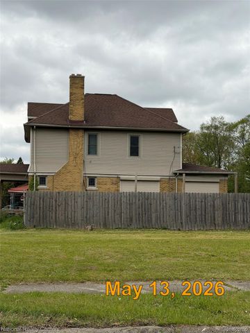 12631 Wilshire Drive, Detroit, MI 48213