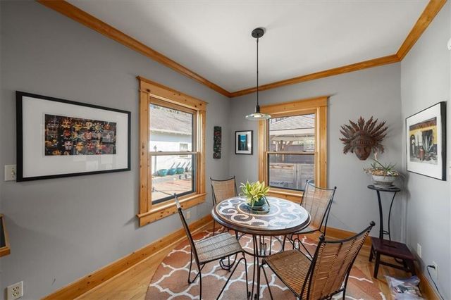 5901 Grand Avenue, Kansas City, MO 64113