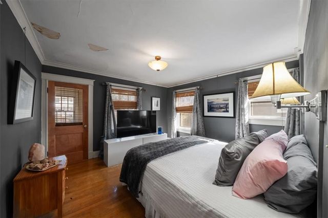 5901 Grand Avenue, Kansas City, MO 64113