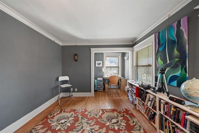 5901 Grand Avenue, Kansas City, MO 64113