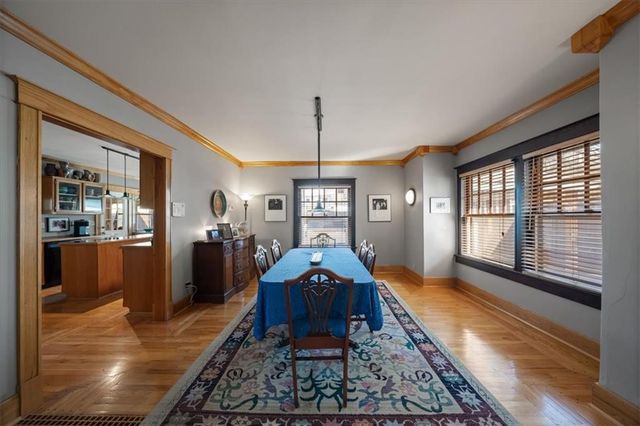 5901 Grand Avenue, Kansas City, MO 64113