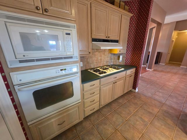 3952 FM 451, Waskom, TX 75692