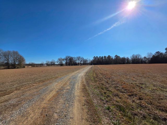 3952 FM 451, Waskom, TX 75692